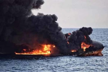 آمریکا: نفت‌کش‌ها با مین دریایی ساخت ایران منفجر شده‌اند!
