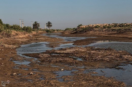 کاهش شدید آب رودخانه کرخه نور در هویزه