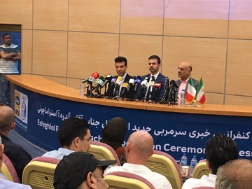 با این امضا استراماچونی رسما سرمربی استقلال شد/ عکس