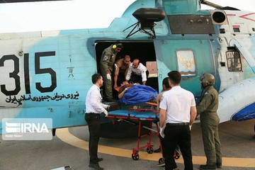 انتقال مصدومان اتوبوس زائران کربلا در هرمزگان