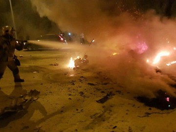 تصادف دو  پژو 405 با پژو پرشیا در اتوبان تهران - قم