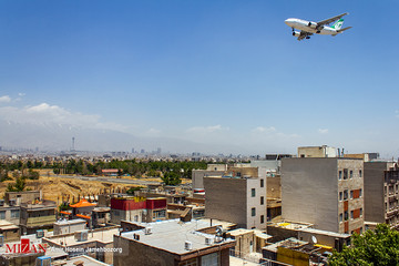 غرش پرندگان آهنین در سی متری جی