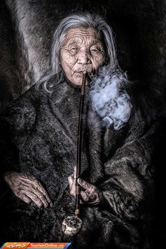 جهان در چهره‌ها