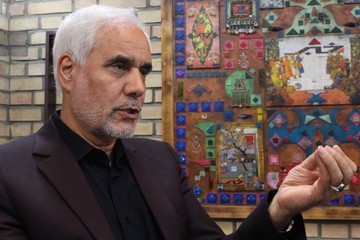 مهرعلیزاده: تحریم رهبر انقلاب از سوی آمریکا فقط شوی سیاسی است