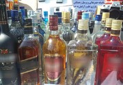 یک سوپرمارکت در نازی‌آباد تهران مشروب الکلی خارجی می‌فروخت/ تصاویر