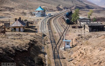 اراده‌هایی آهنین روی خط آهن