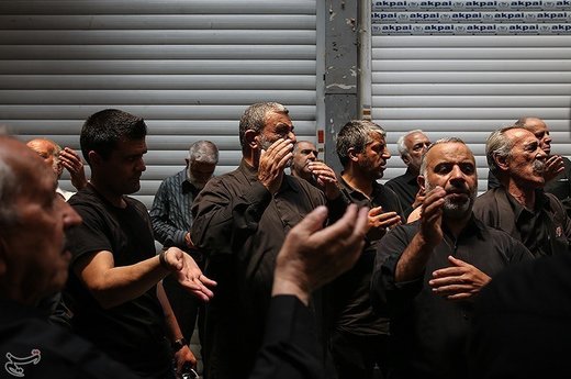 عزاداری شهادت امام صادق(ع) در بازار تهران