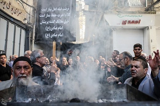 عزاداری شهادت امام صادق(ع) در بازار تهران