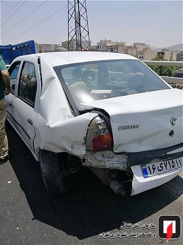 تصادف موتورسیکلت و چهار خودرو در بزرگراه زین‌الدین