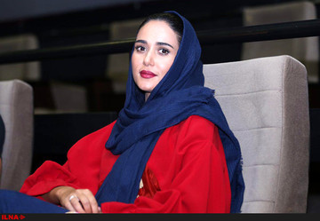 اولین تصویر از پریناز ایزدیار در «جیران»
