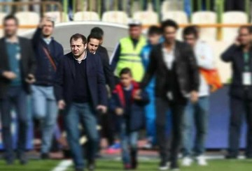 عکس | قاب یادگاری چهره جنجالی استقلال؛ بچه در کنار قلعه‌نویی، مهدی رحمتی و فرهاد مجیدی!