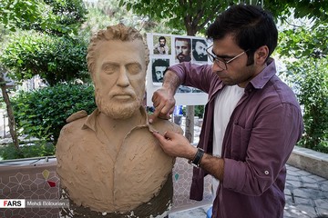 دومین سمپوزیوم مجسمه‌سازی مفاخر ایران