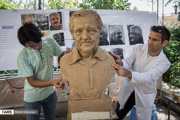 دومین سمپوزیوم مجسمه‌سازی مفاخر ایران