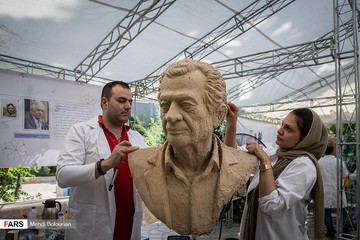 دومین سمپوزیوم مجسمه‌سازی مفاخر ایران