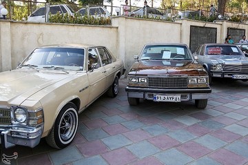 همایش خودروهای کلاسیک در سنندج