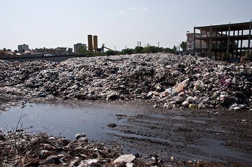 دپوی زباله در ساحل محمودآباد
