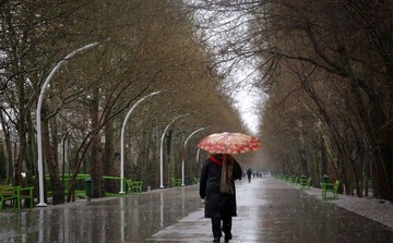 بارش‌های پراکنده در استان‌های مختلف/ آسمان تهران، صاف