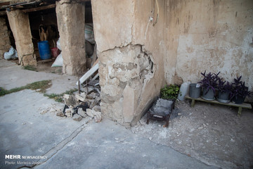خسارات زلزله در روستای گلگیر مسجد سلیمان
