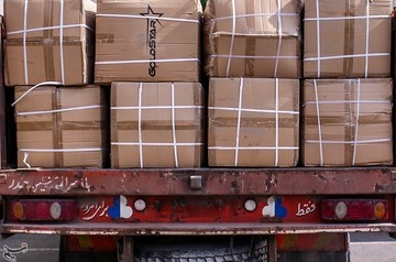 کشف محموله بزرگ پارچه و پوشاک قاچاق در تهران