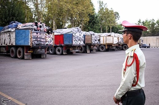 کشف محموله بزرگ پارچه و پوشاک قاچاق در تهران