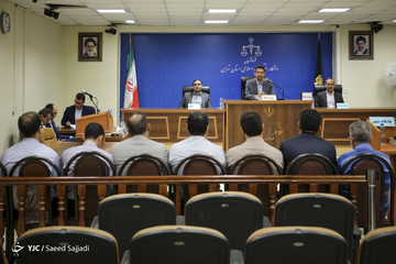 اولین جلسه دادگاه متهمان وزارت صنعت