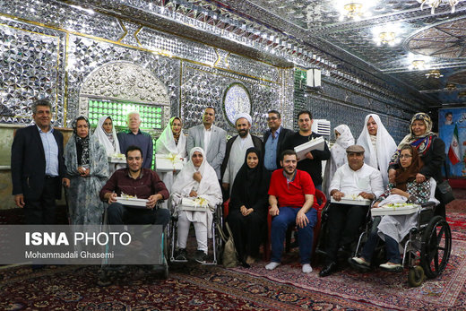 مراسم پیوند آسمانی هشت زوج معلول در امامزاده صالح (ع)