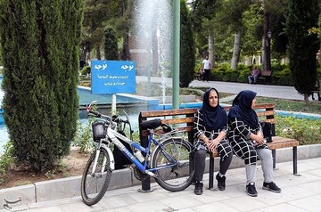 سه‌شنبه‌های بدون خودرو در کنار معلولان