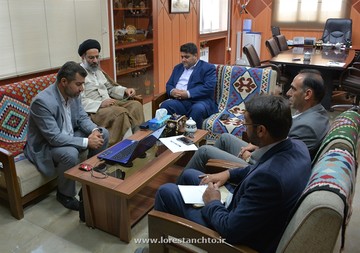 نشست مشترک مدیران میراث فرهنگی و اوقاف لرستان جهت سامان‌دهی و مرمت بقاع متبرکه