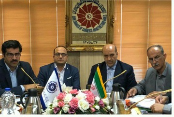 مقدسی، نماینده اراک تاکید کرد :عملکرد منسجم تیم اقتصادی دولت، لازمه حمایت از تولید
