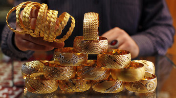 گزارش رویترز از کاهش شدید قیمت طلا در ایران