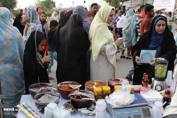 جشنواره شکرگزاری انبه و یاسمین گل در میناب