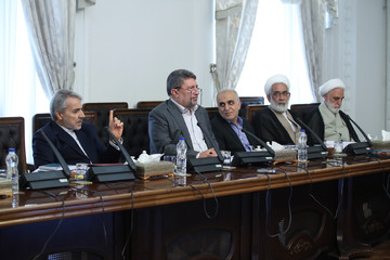 جلسه شورای عالی هماهنگی اقتصادی با حضور سران قوا