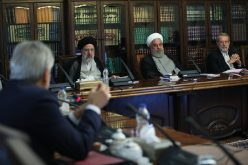 جلسه شورای عالی هماهنگی اقتصادی با حضور سران قوا