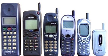 موبایل‌های دهه ۷۰ امروز چقدر می‌ارزند؟