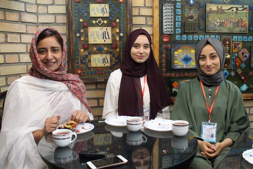 فارسی آموز