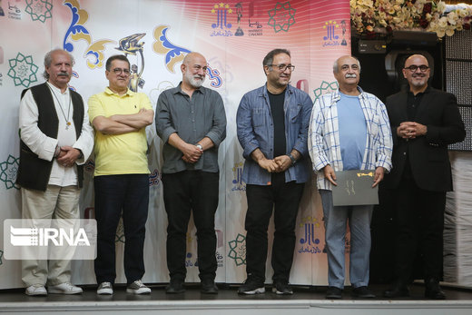 تقدیر از نامزدهای بیست و یکمین جشن بزرگ سینمای ایران
