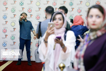 مراسم فرش قرمز جشنواره فیلم «سینماتورز» در جزیره کیش