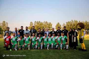 دیدار دوستانه تیم سپاهان و کودکان کار ایران