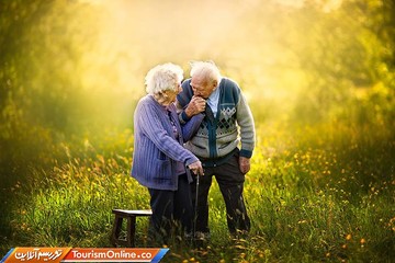 وقتی به پای هم پیر می شویم