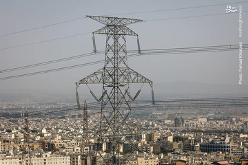 زندگی در مجاورت دکل‌های فشار قوی برق تهران
