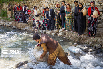 جشن چله تابستان در روستای زردوئی استان کرمانشاه
