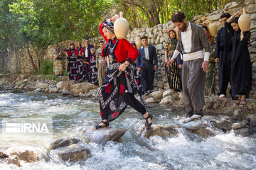جشن چله تابستان در روستای زردوئی استان کرمانشاه