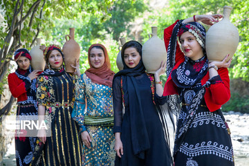 جشن چله تابستان در روستای زردوئی استان کرمانشاه