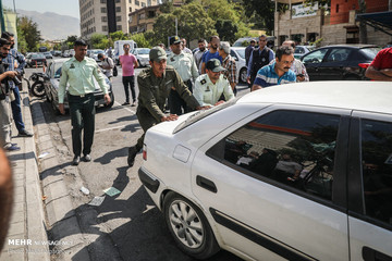 دستگیری باند سرقت و اوراق خودرو در شهرک قدس