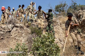 مهار آتش سوزی در کوهمره‌سرخی شیراز