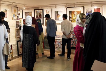 برگزاری نمایشگاه «۱۰۰ اثر ۱۰۰ هنرمند» متمرکز بر آثار جوانان در گالری گلستان