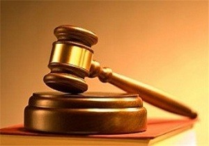 برگزاری دادگاه مردی که دختر11ساله همسرش را آزار داد/ انکار از متهم؛تایید از پزشک قانونی
