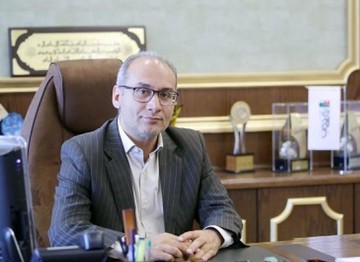 پشتکار و نیروی انسانی متخصص، لازمه رونق تولید است