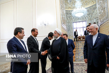 روحانی و ظریف