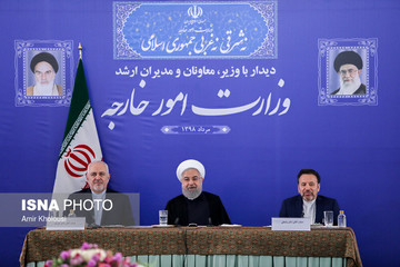 روحانی و ظریف